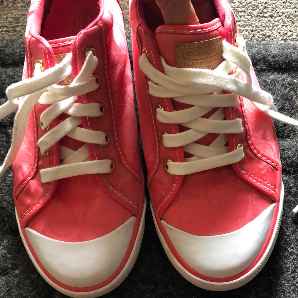 Coach pink shoes 7.5